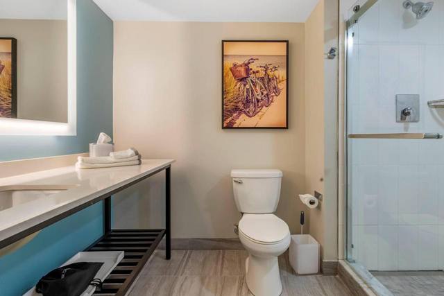Guest room — Booking