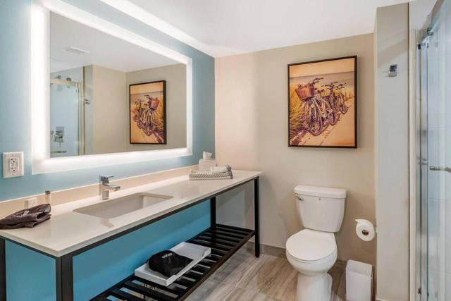 Guest room — Booking
