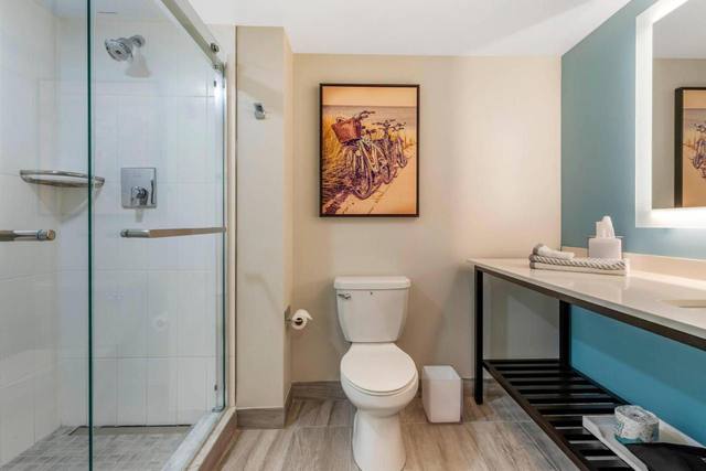 Guest room — Booking