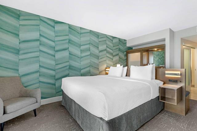 Guest room — Booking