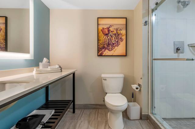 Guest room — Brand