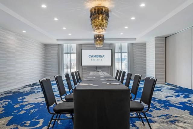 Meeting facility