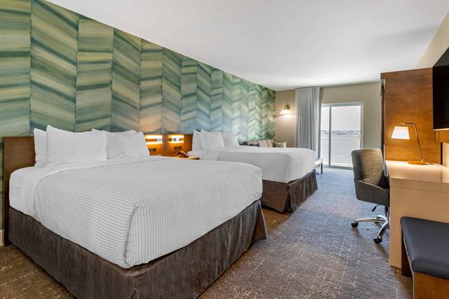 Standard Room, Multiple Beds, Non Smoking